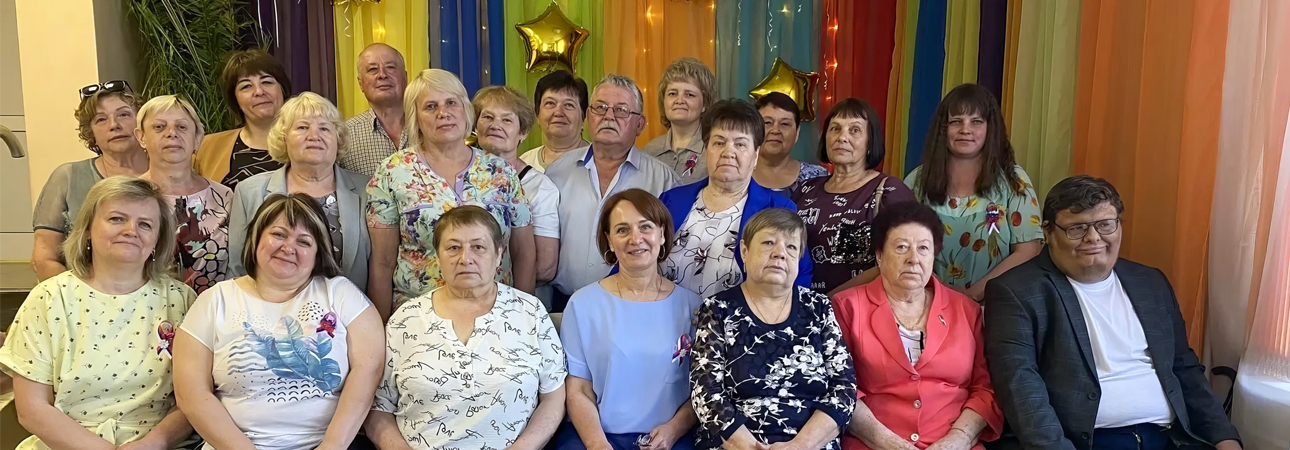 Ветеранов социальной службы чествовали теплыми словами и концертом