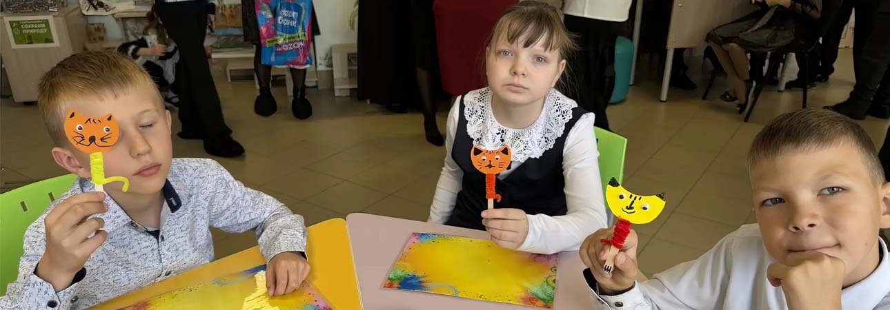 ✨Живое общение и квалифицированная помощь: специалисты социальной защиты приняли участие в «Дне семьи» для семей, воспитывающих детей с ОВЗ